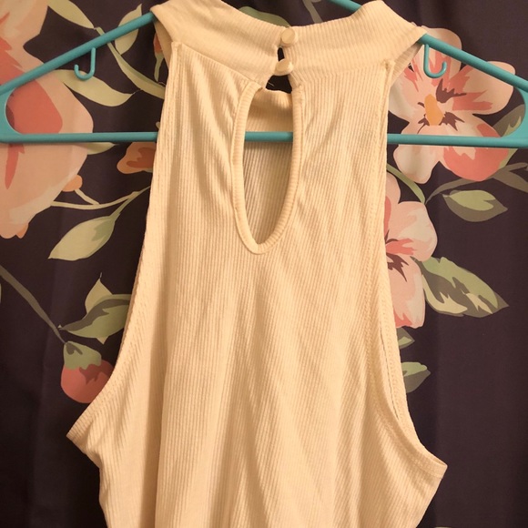 Bohemian Halter Crop-top - Picture 8 of 9